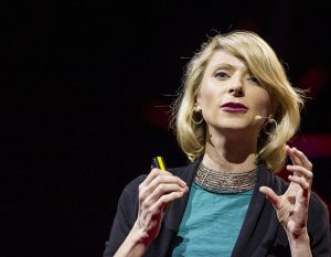 10 привычек публичных выступлений, от которых… стоит избавиться Amy Cuddy TED