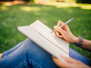 7 Most Powerful Benefits of Journaling